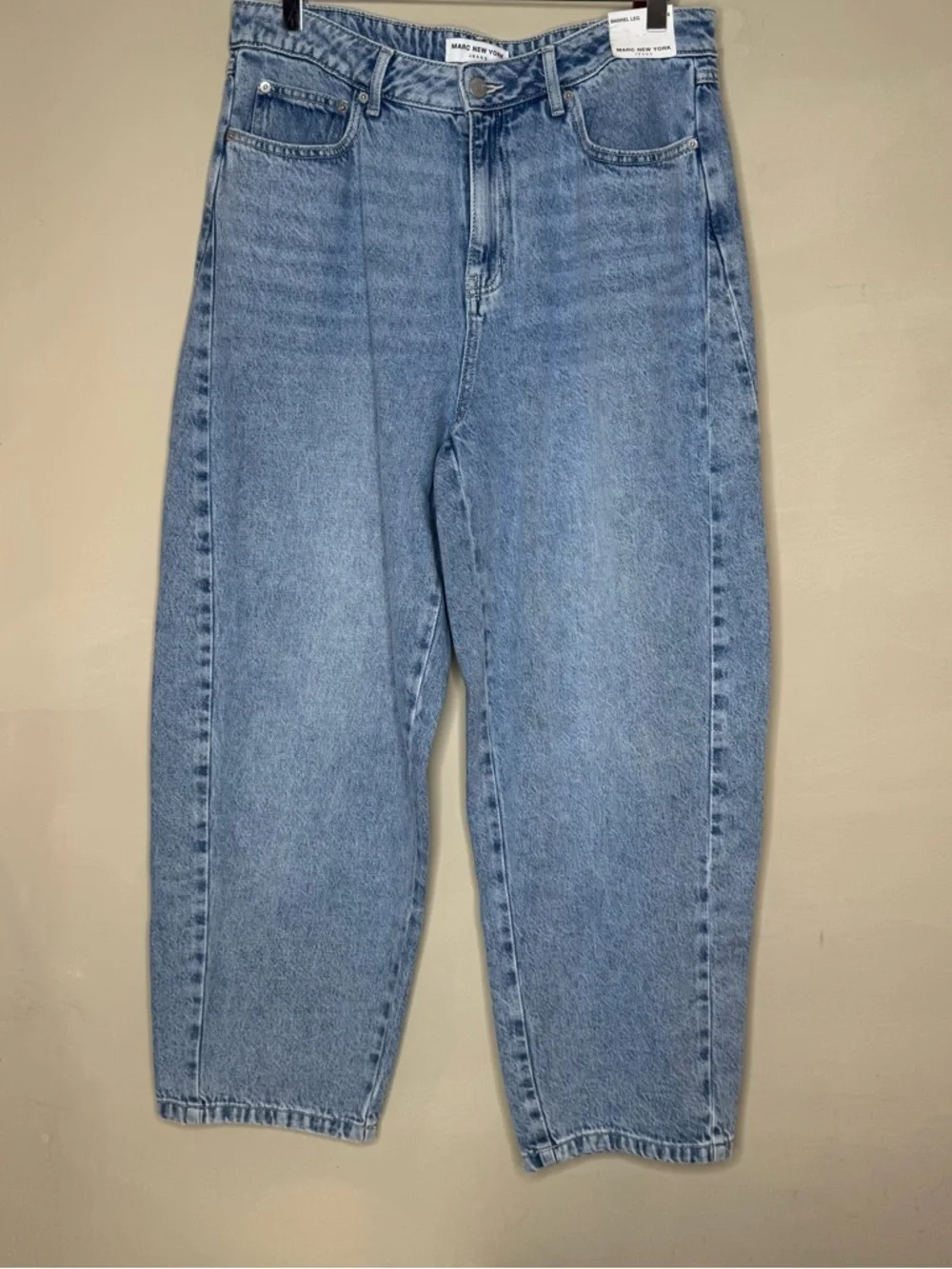 Marc New York Barrel Leg Jeans Size 14 Light Wash High Rise Denim - Picture 2 of 11